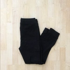 Boys sweatpants in black.  XL (16)